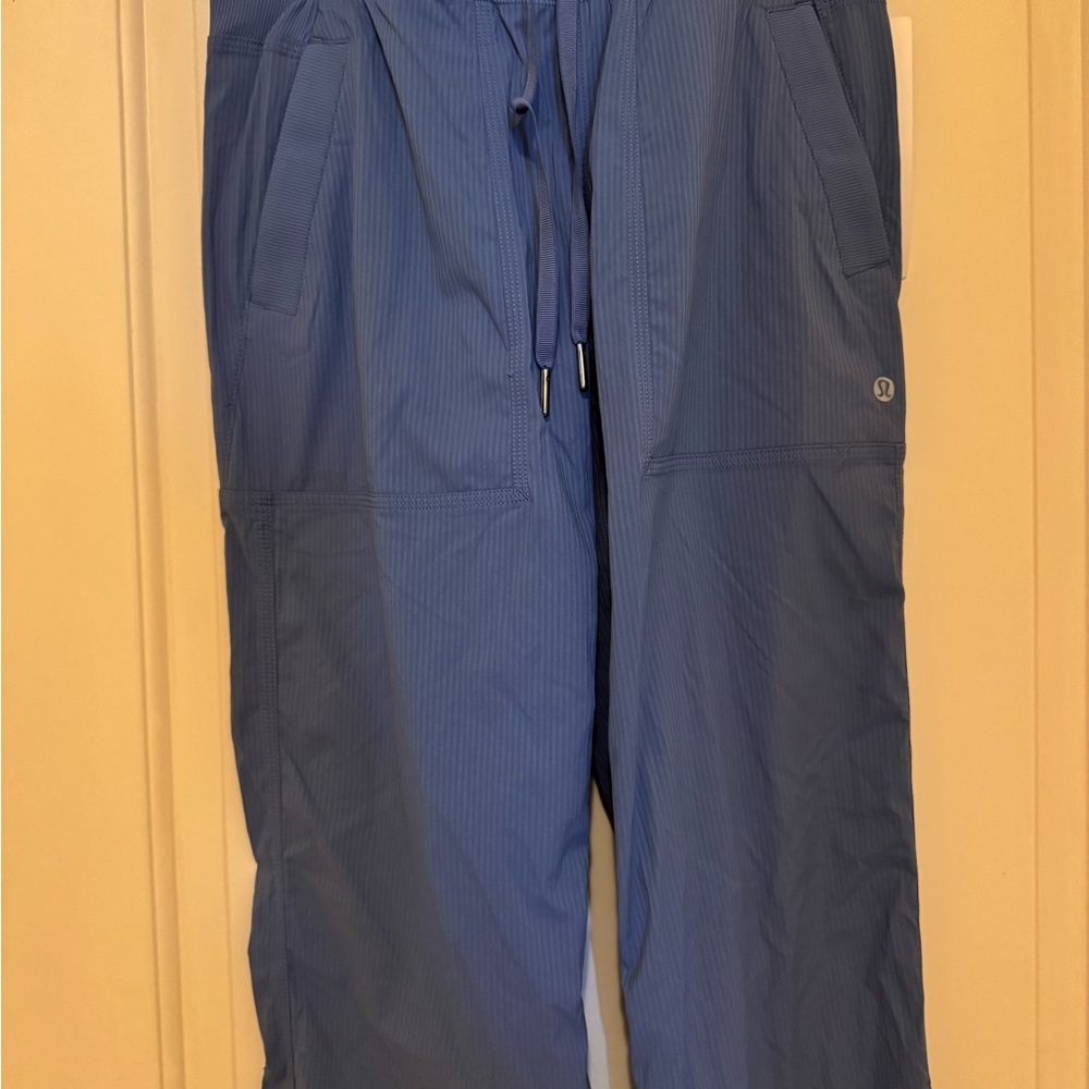 lululemon athletica women’s Blue Pants